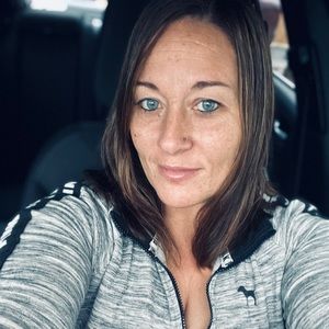 Meet your Posher, Bobbi